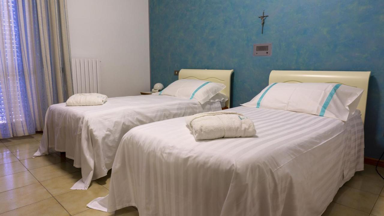 Hotel San Crispino Morrovalle Exterior photo